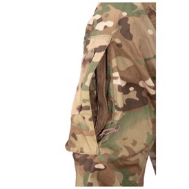 5.11 Tactical Hot Weather Combat Shirt i farven MultiCam set med detalje fra ærmelomme