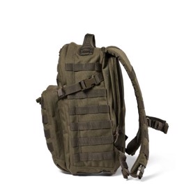 5.11 Tactical Rush12 2.0 rygsæk, 24 liter i farven Ranger Green set fra side med Molle panel