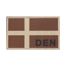 Clawgear mærke med dansk flag i farven desert