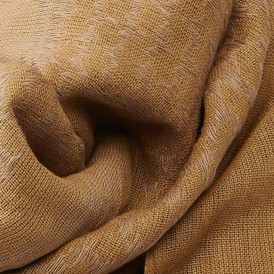 Brandit Shemag Tørklæde set i farven Camel med detaljer