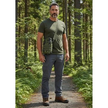 Bushcamp Assault Waterbottle Pouch, M84 Camouflage set som slingpack