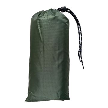 Bushcamp Ripstop Regn Poncho med lomme set i farven Oliven i opbevaringspose