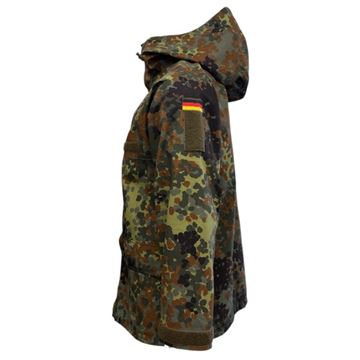 Goretex Regnjakke, Flecktarn, Brugt set fra siden