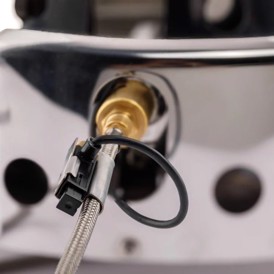 Petromax Atago Gasgrill set med Piezo tænding tæt på