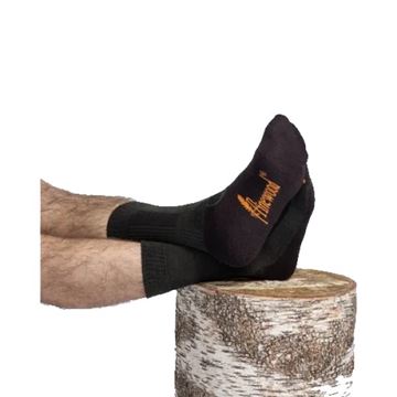 Pinewood Trekking Merino Strømper set på person