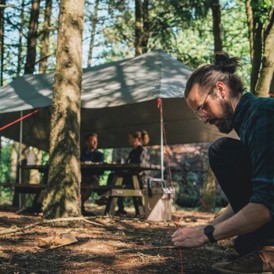Robens Twin Summit Shelter PRS Tarp set i skov miljø
