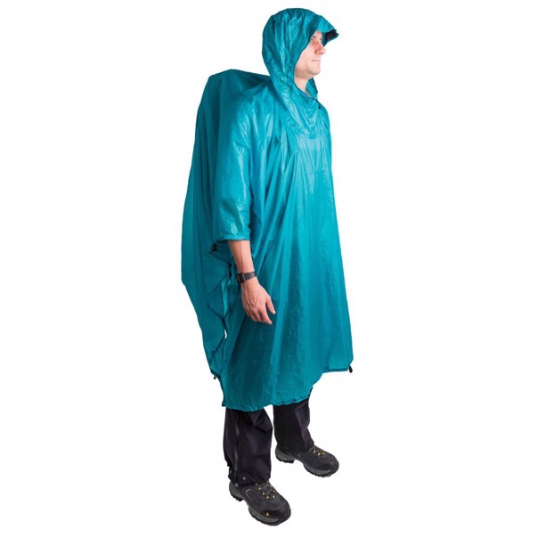 Ultra-Sil Nano Tarp Poncho kan bruges som både regnslag og Tarp