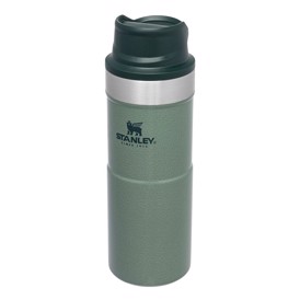 Stanley Classic Trigger-Action Travel mug termokop i farven Hammertone grøn