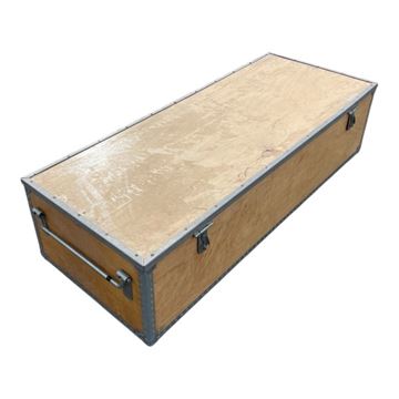 Trækasse med Bærehåndtag og Låsebeslag, L: 134 X B: 53,5 X H: 35 cm set fra vinkel