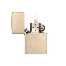 Tumbled messing lighter fra Zippo