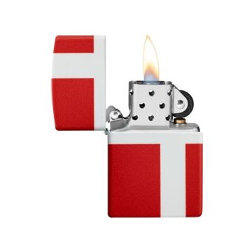 Zippo Lighter med Dannebrog set med flamme