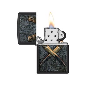 Zippo Lighter med Golden Horns Design set med flamme