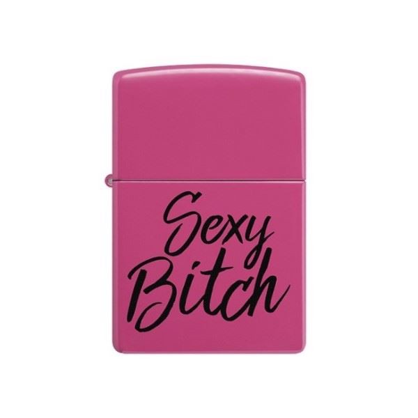 Zippo lighter i farven lyserød med tekst, Sexy Bitch